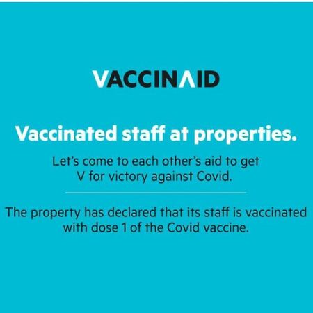 Vaccinated Staff - Spot On 2053 Granada Syariah Home Stay Бандунг Екстериор снимка